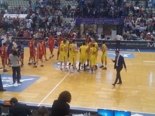 VARIAS PEAS BARCELONISTAS DE LA REGIN APOYAN AL FC BARCELONA DE BASKET EN SU PARTIDO CONTRA UCAM MURCIA