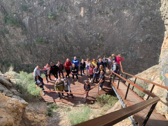 Personas privadas de libertad visitan la cueva de la Serreta