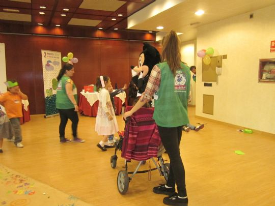 LA PB TOTANA COLABORA EN EL I ENCUENTRO DE FAMILIAS celebrado en Madrid y organizado por la Federacin Asen, la Fundacin Isabel Gemio y FEDER