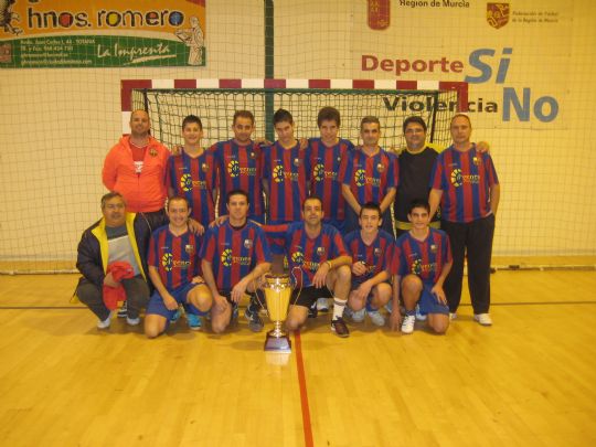 LA PEA BARCELONISTA DE TOTANA PARTICIPA EN EL PRIMER TRIANGULAR DE NAVIDAD.