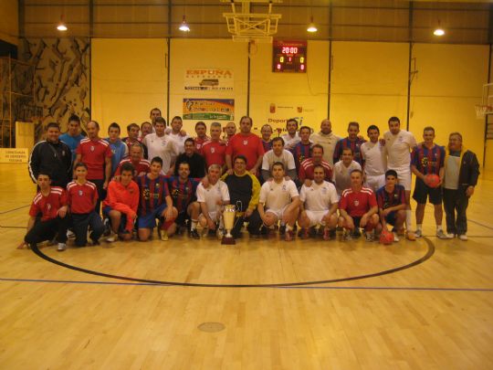 LA PEA BARCELONISTA DE TOTANA PARTICIPA EN EL PRIMER TRIANGULAR DE NAVIDAD.