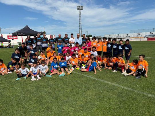 Gran xito de participacin en el II torneo solidario de ftbol base de los centros educativos de Totana