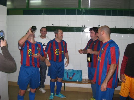 EL EQUIPO DE FUTBOL SALA DE LA PB TOTANA SE HA PROCLAMADO CAMPEON DE LA LIGA DE FUTBOL SALA INVIERNO 09/10 Y CAMPEON DEL PLAY-OFF